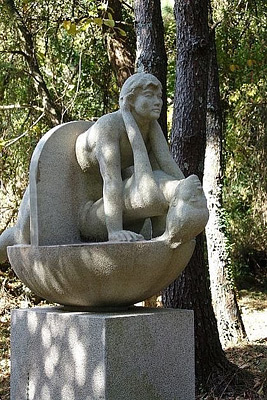 003-830.jpg